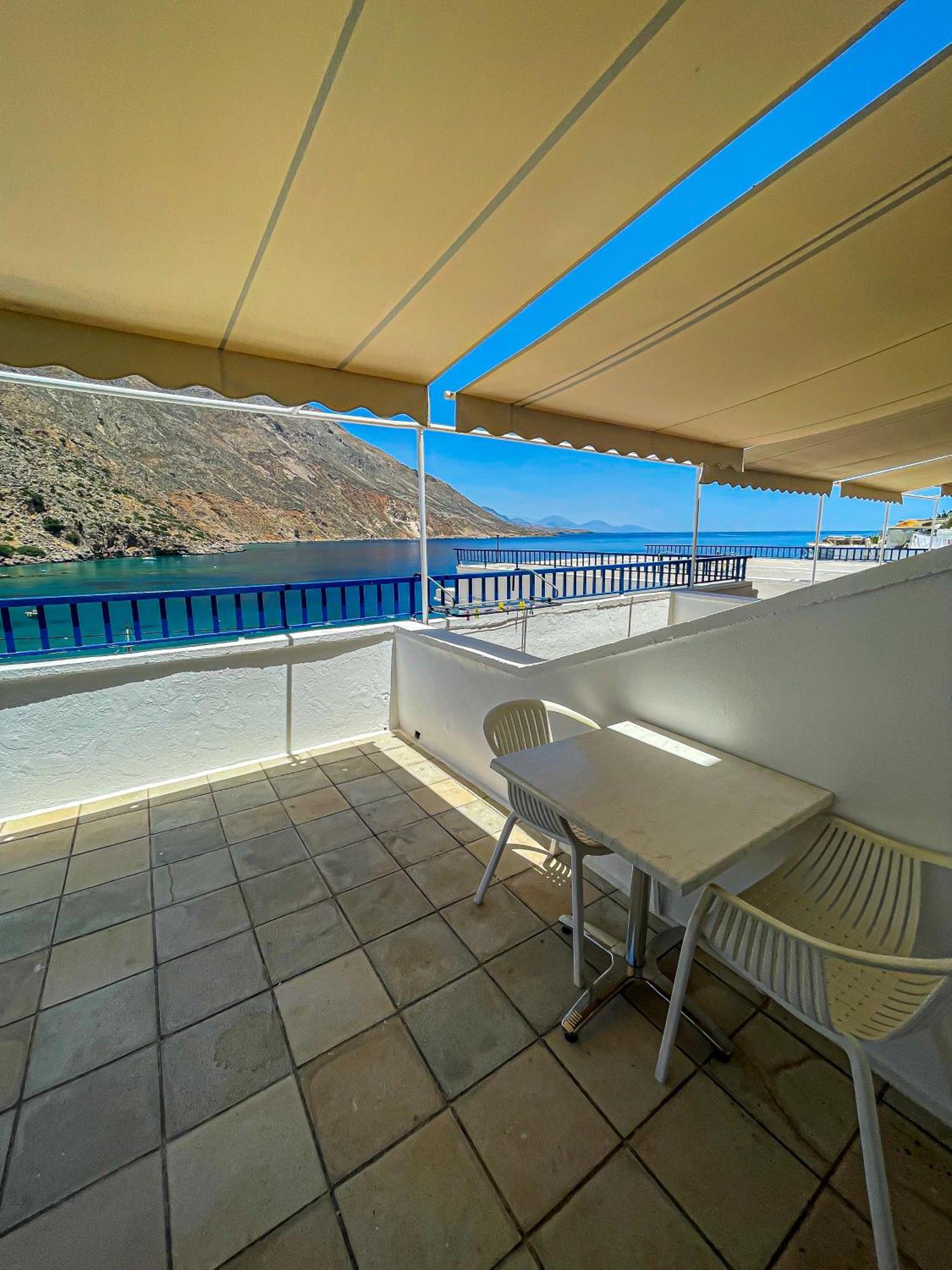 The Blue House Hotel Loutro Buitenkant foto