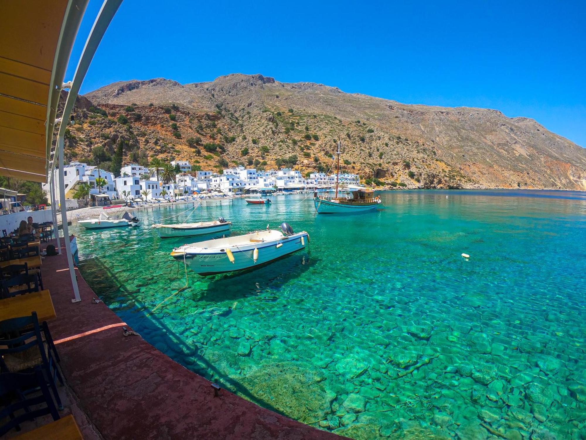 The Blue House Hotel Loutro Buitenkant foto